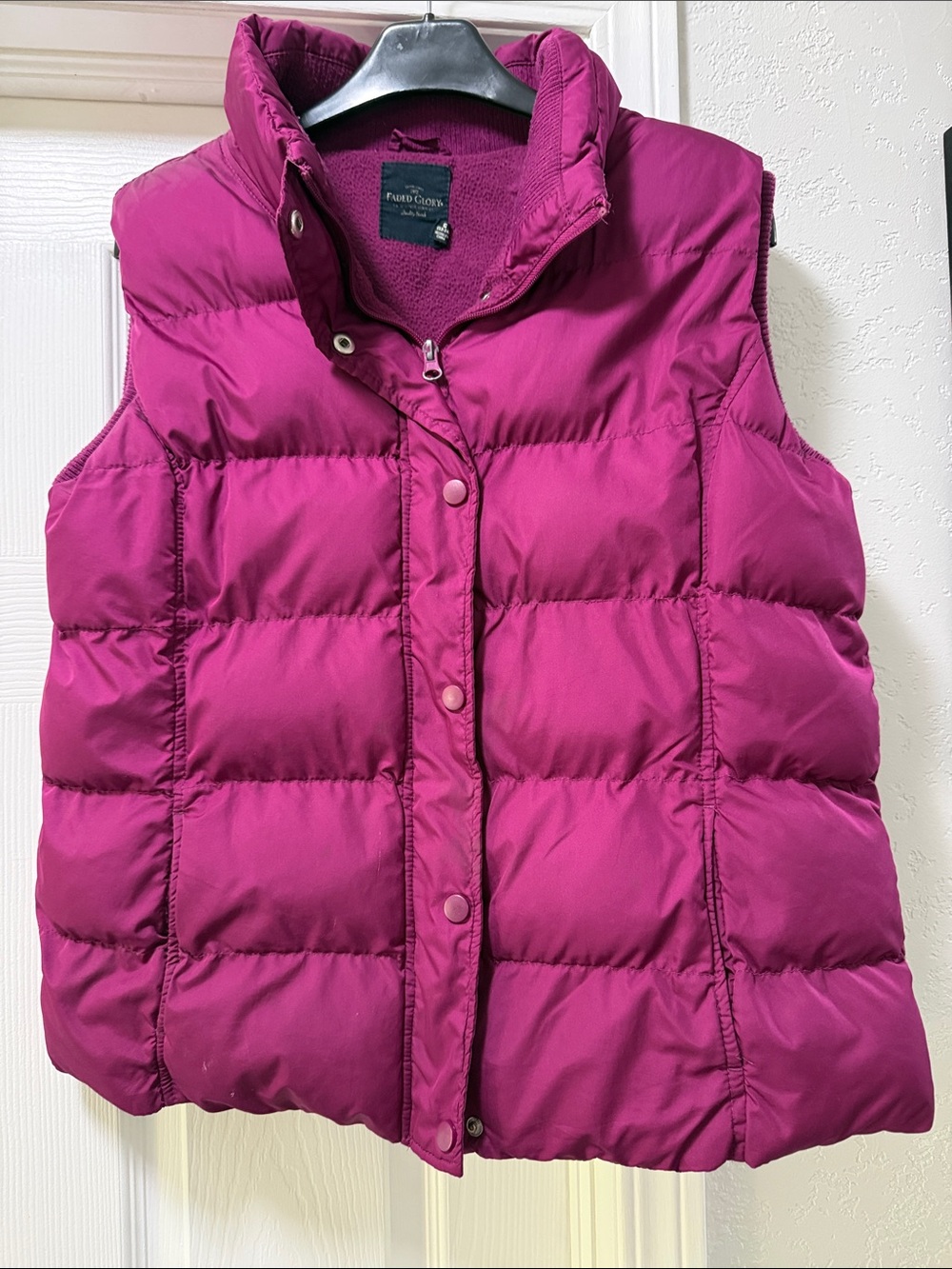 Faded Glory Women's Magenta Quilted Puffer Vest
